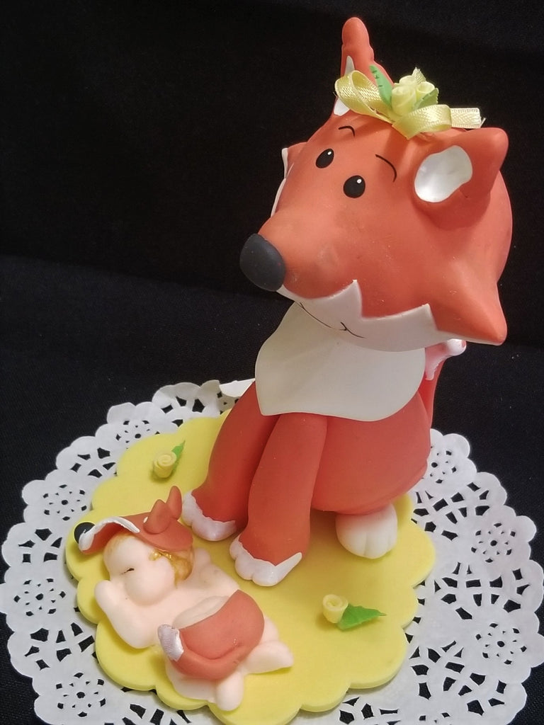 🌻Oh, baby! Precious baby shower cake featuring a cute little sleeping  fondant fox! 🦊 This cake was for a special couple that I've had the… |  Instagram